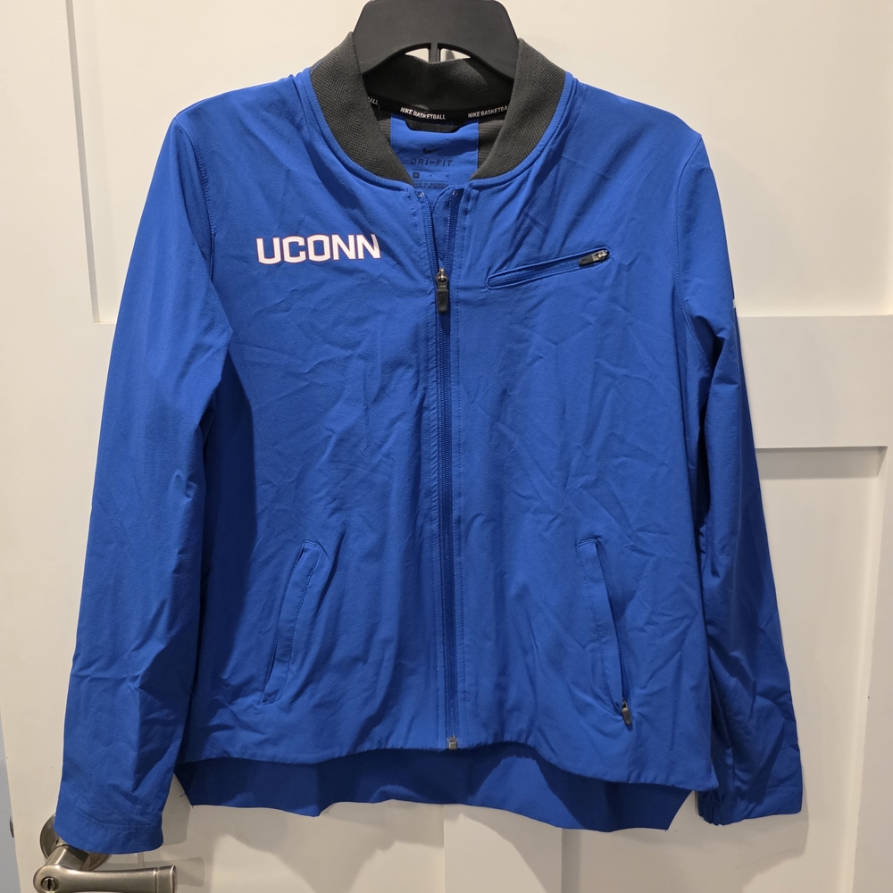 Nike Dri-Fit UCONN Huskies Women’s M Hyperelite Basketball Championship Jacket